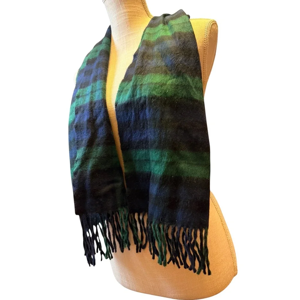 100% Cashmere Black Watch Plaid Scarf Made in Scotland Fringe